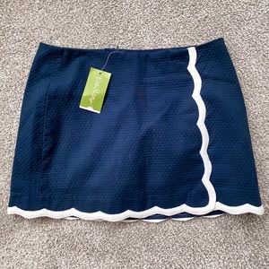 Brand new scalloped bottom skort